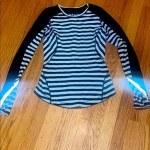LULULEMON long sleeve top